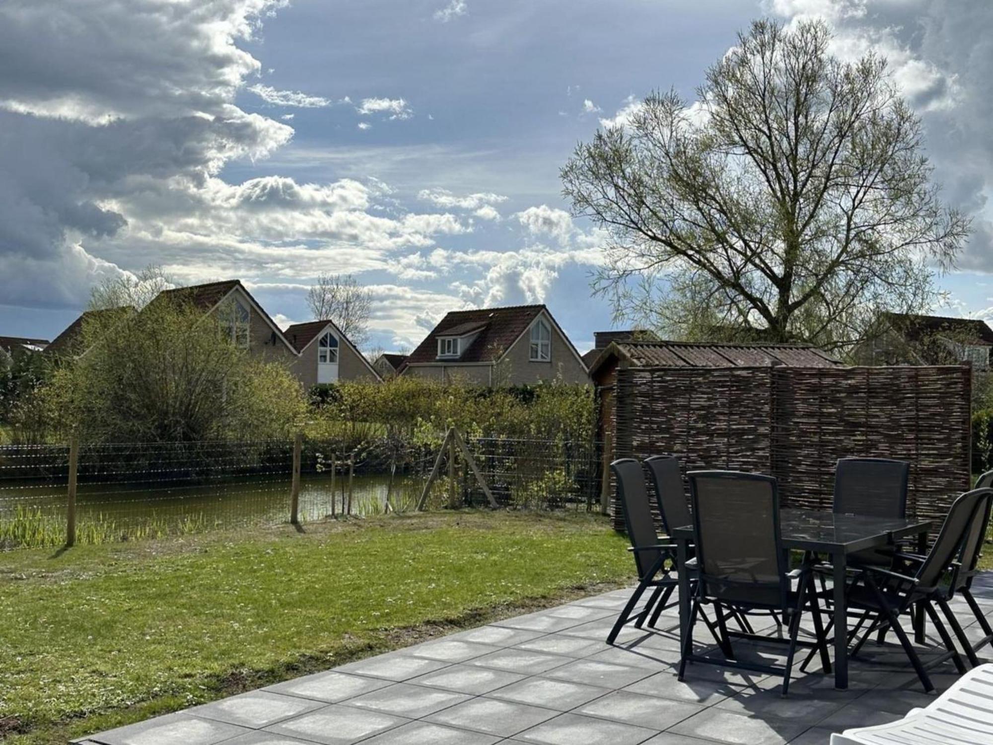 Vakantiehuis With Courtyard