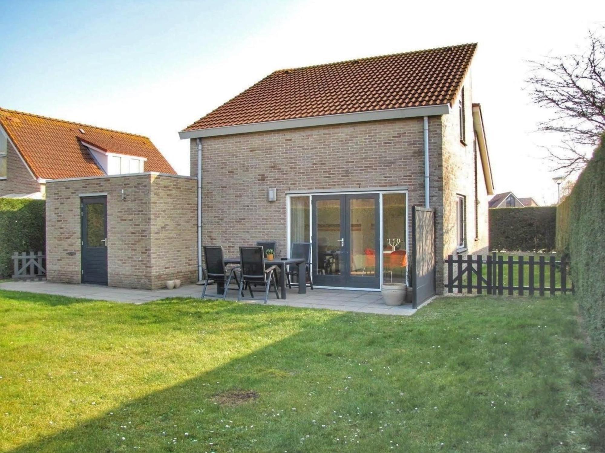 Vakantiehuis With Courtyard Breskens